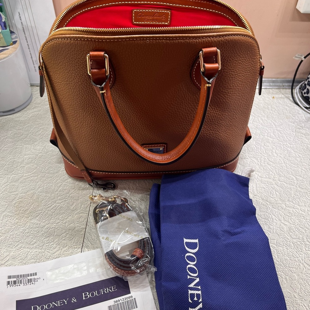 dooney and bourke zip zip satchel NWT dust cover and long strap  barbie core